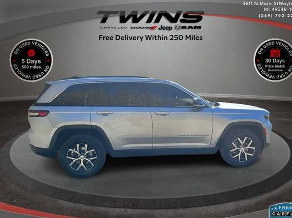 JEEP GRAND CHEROKEE 2024 1C4RJHBG2RC706041 image